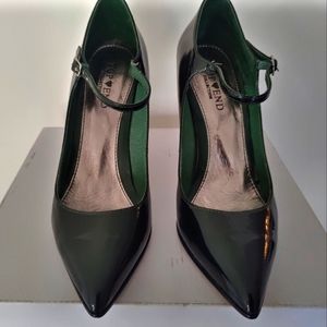 Deep bottle green 'patent' mary jane pumps